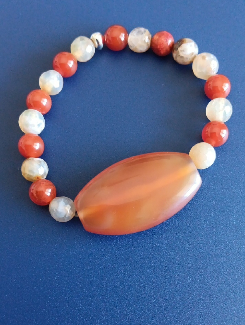 Beaded Carnelian and Agate Stretch Bracelet - Red and Cream
